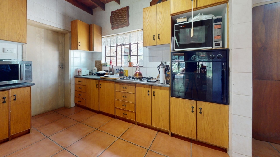 5 Bedroom Property for Sale in Mooivallei Park North West